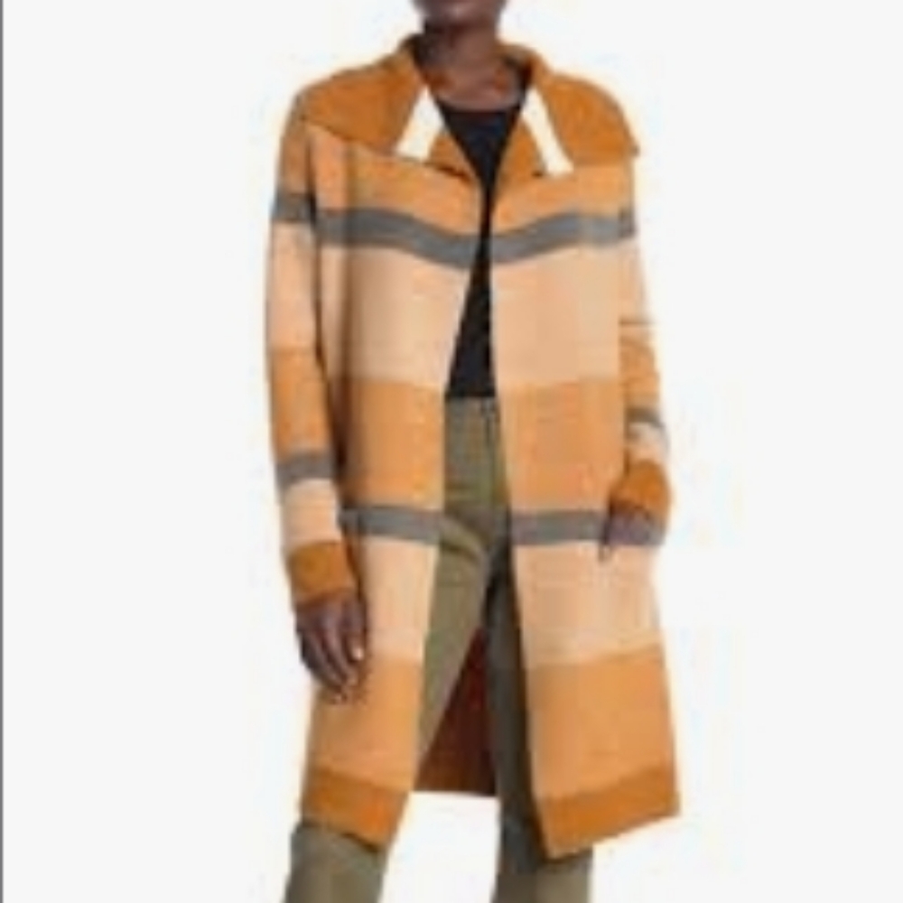 Cyrus
Long Stripe Cardigan Long sleeves Size XL